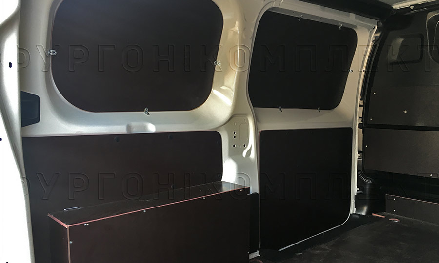 Обшивка фургона Fiat Scudo L2H1: Стены и арки