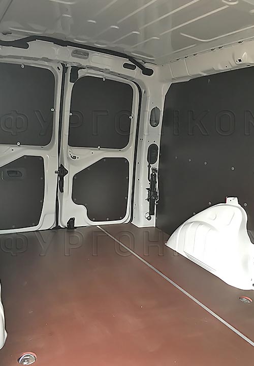Обшивка фургона Fiat Scudo L1H1: Задние двери, пол и стены